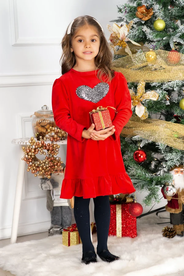 Rochie fetita Alma rosie din catifea cu inima din paiete Rochie fetita Alma rosie din catifea cu inima din paiete