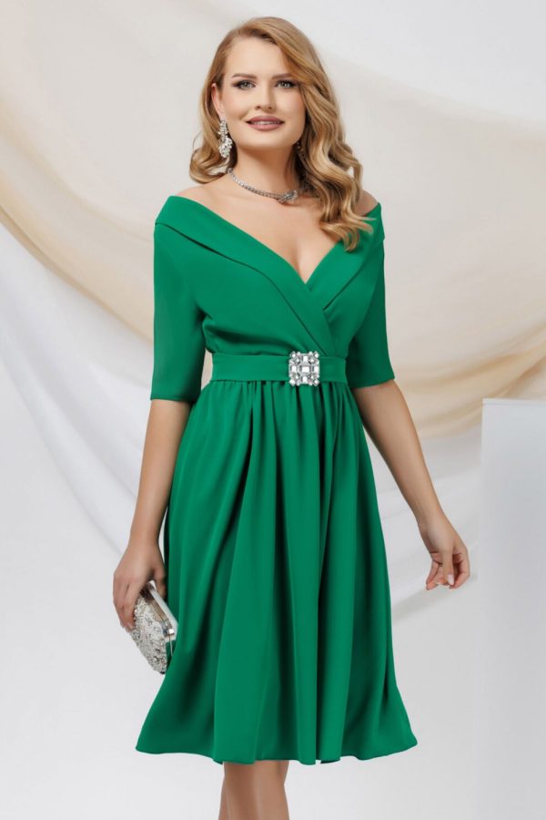Rochie eleganta Pretty Girl in clos de ocazie verde cu cordon detasabil Rochie eleganta Pretty Girl in clos de ocazie verde cu cordon detasabil