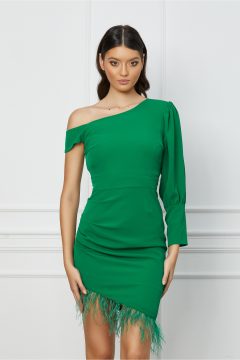 Rochie Moze verde cu pene la baza si lungime asimetrica