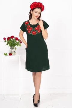 Rochie traditionala verde din in cu bujori brodati