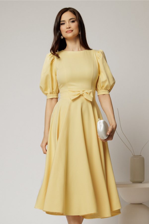 Rochie DY Fashion galbena din stofa in clos cu funda in talie Rochie DY Fashion galbena din stofa in clos cu funda in talie