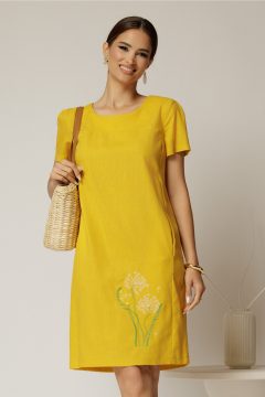 Rochie galbena din in cu flori brodate si croi drept